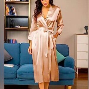 JONES NEW YORK WOMEN LACE ROBE WRAP UP - TWO POCKETS - SIZE SMALL/MEDIUM